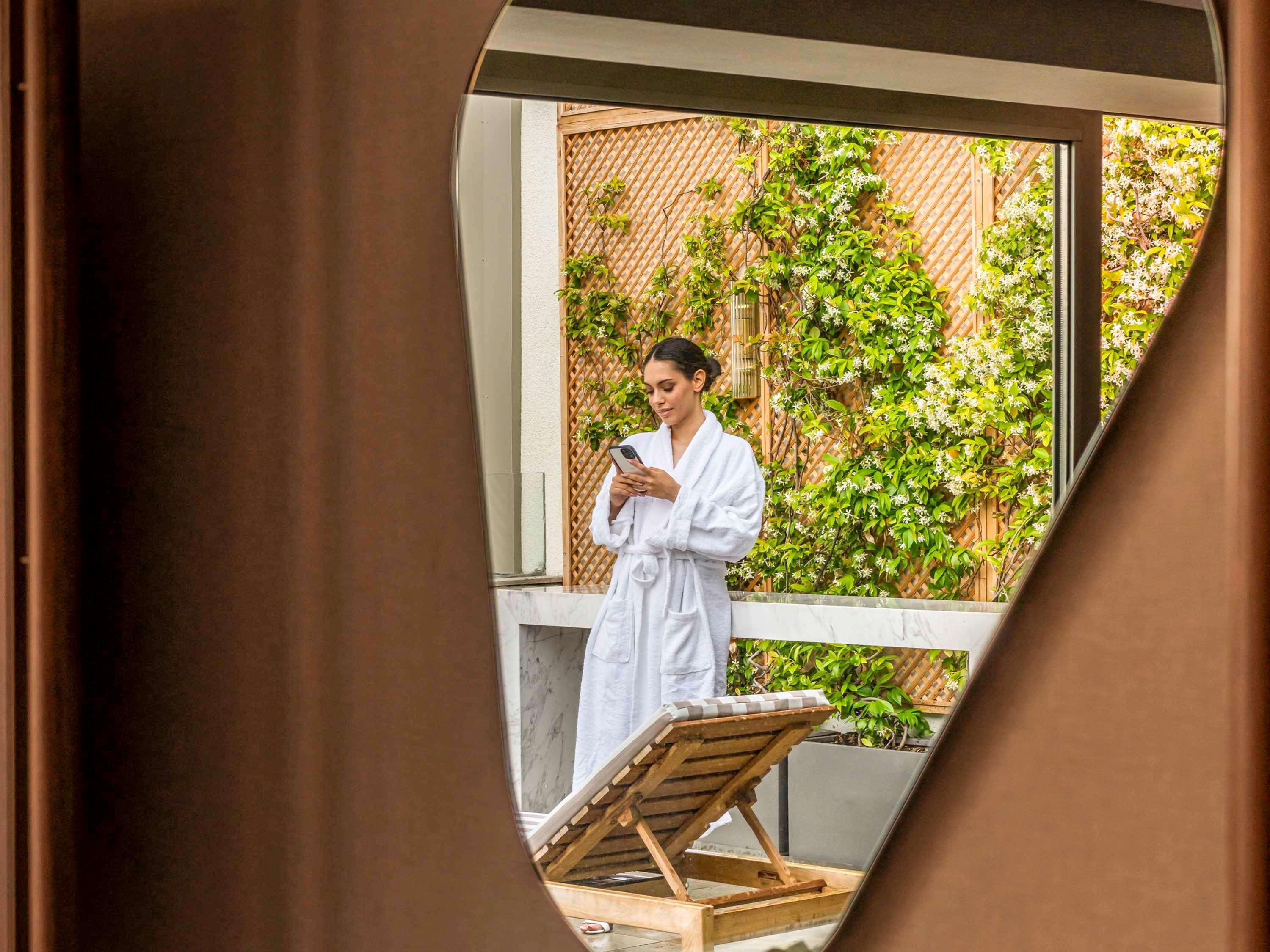 The Artisan Hotel Istanbul - Mgallery Collection Isztambul Kültér fotó The Spa at The Westin